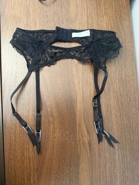 Miyu Black Lace Garter Belt - Elegant Women's Intimates